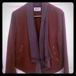 🐝 🆕 NWOT Buckle BKE red wine jacket